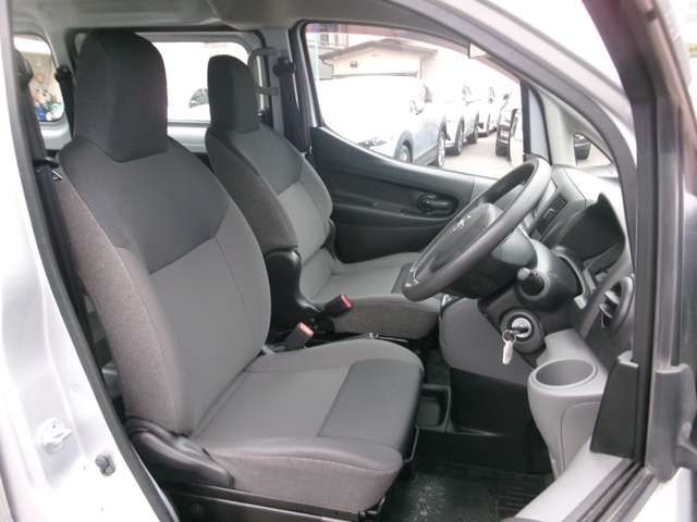 NISSAN NV200 VANETTE VAN 2018 Image 31