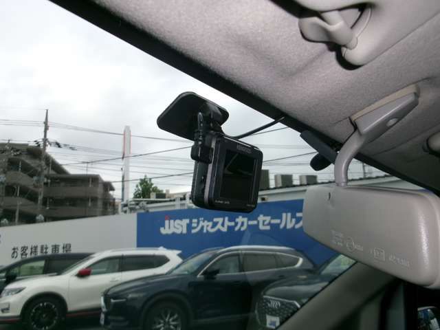 NISSAN NV200 VANETTE VAN 2018 Image 31