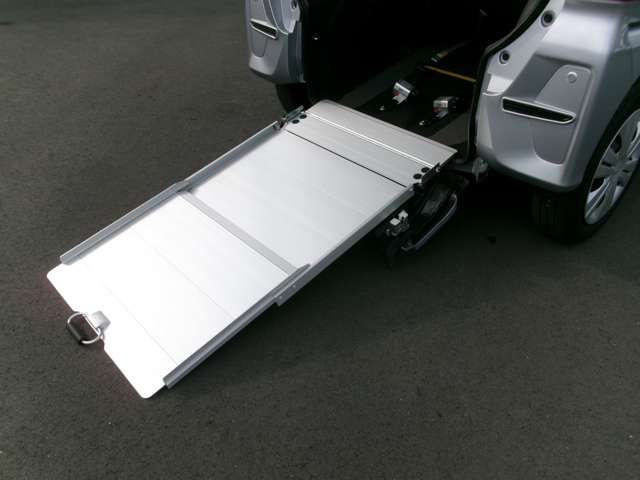 DAIHATSU TANTO 2023 Image 31