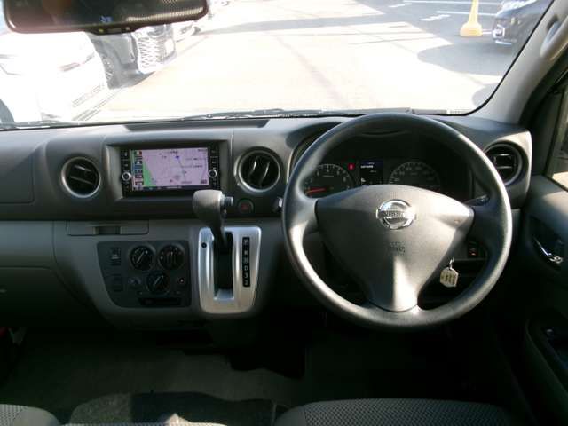 NISSAN NV350 CARAVAN 2020 Image 31