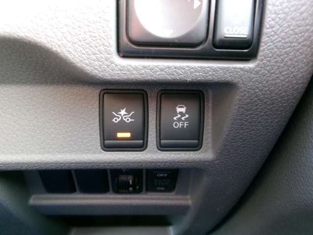 NISSAN NV350 CARAVAN 2020 Image 31