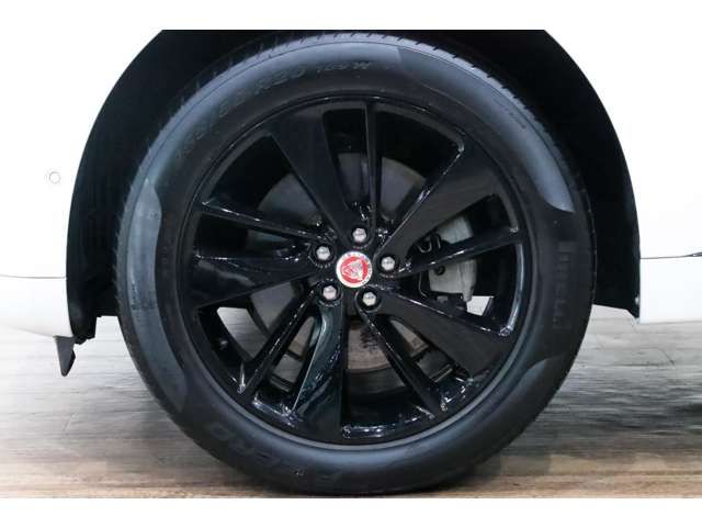 JAGUAR F-PACE 2022 Image 31