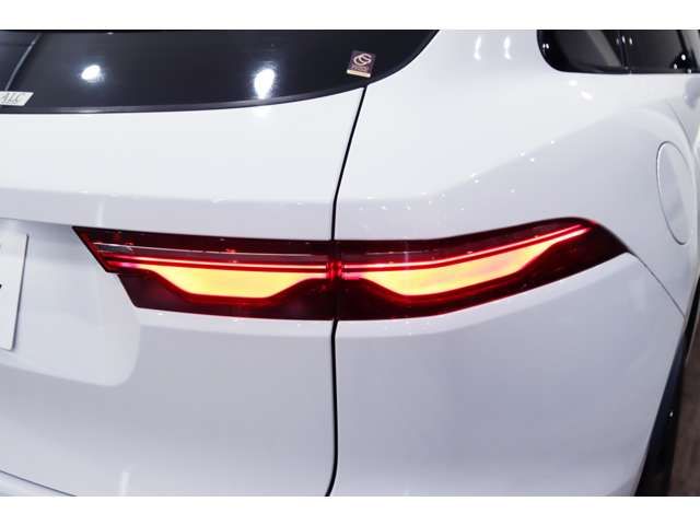 JAGUAR F-PACE 2022 Image 31