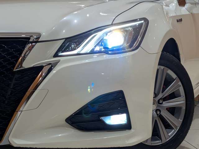 TOYOTA CROWN SEDAN HYBRID 2015 Image 31