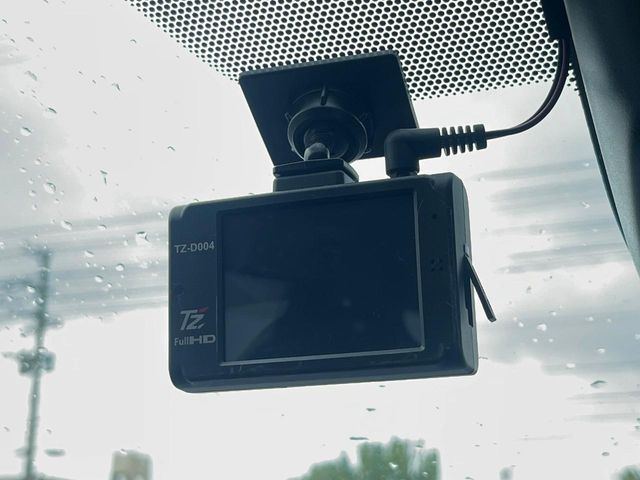 TOYOTA SIENTA HYBRID 2019 Image 31