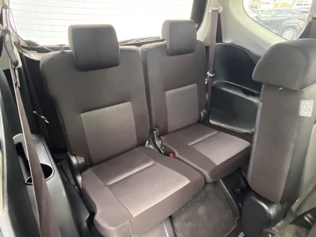 TOYOTA SIENTA HYBRID 2019 Image 31