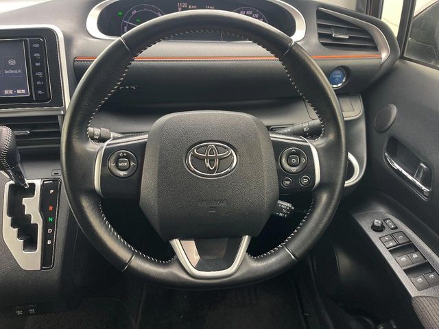 TOYOTA SIENTA HYBRID 2019 Image 31