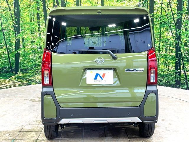 DAIHATSU TANTO FAN CROSS 2024 Image 31