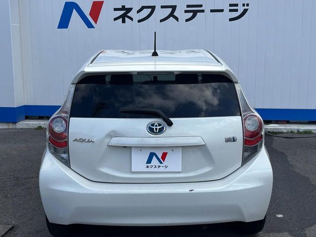 TOYOTA AQUA 2014 Image 31