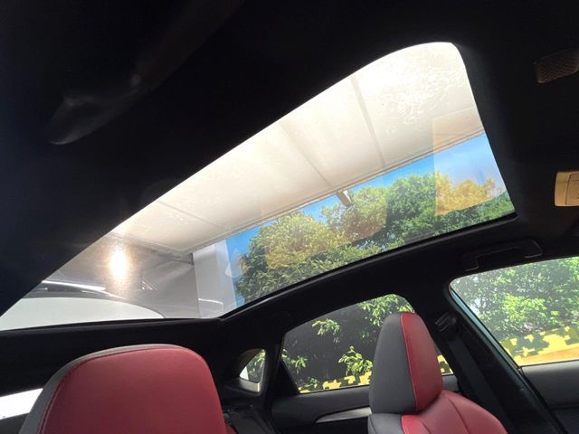 TOYOTA LEXUS NX300 2018 Image 31