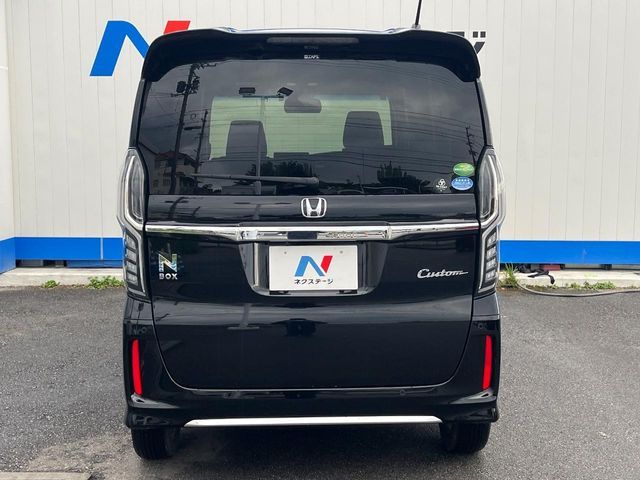 HONDA N BOX CUSTOM 2021 Image 31