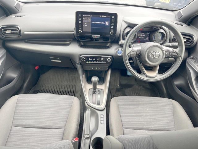 TOYOTA YARIS HYBRID 2020 Image 31