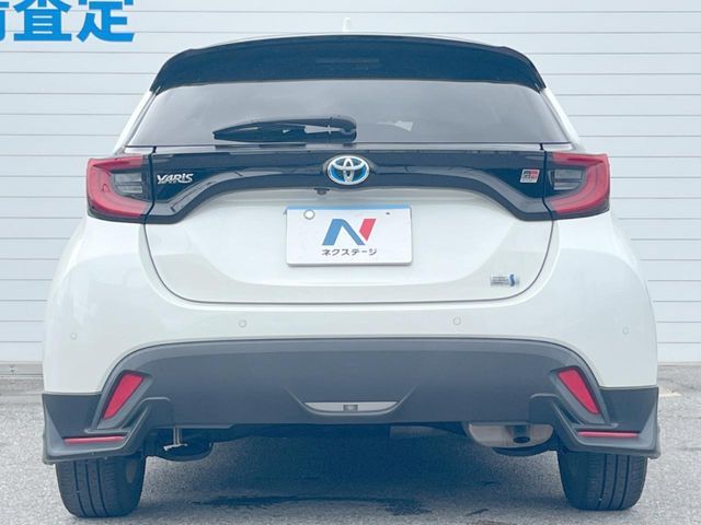 TOYOTA YARIS HYBRID 2020 Image 31