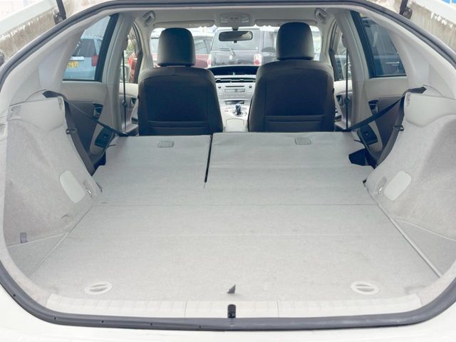 TOYOTA PRIUS 2014 Image 31