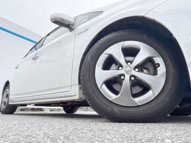 TOYOTA PRIUS 2014 Image 31