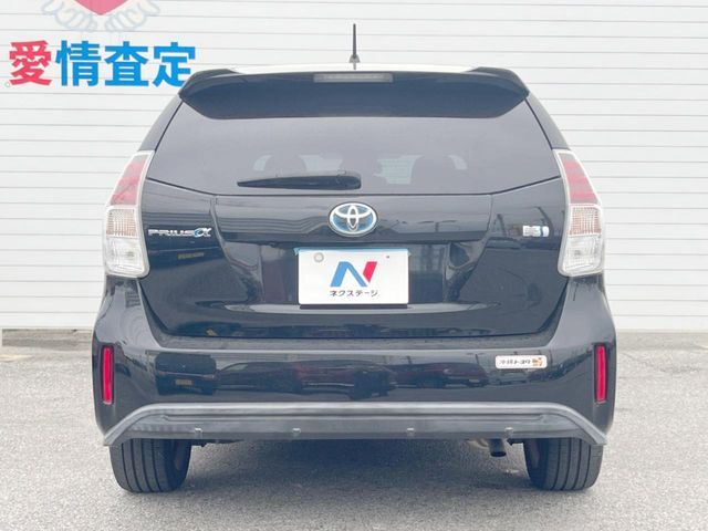 TOYOTA PRIUS ALPHA 2016 Image 31