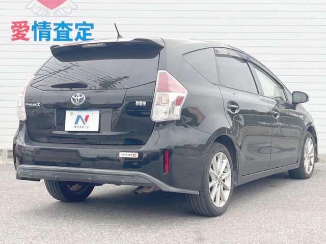 TOYOTA PRIUS ALPHA 2016 Image 31