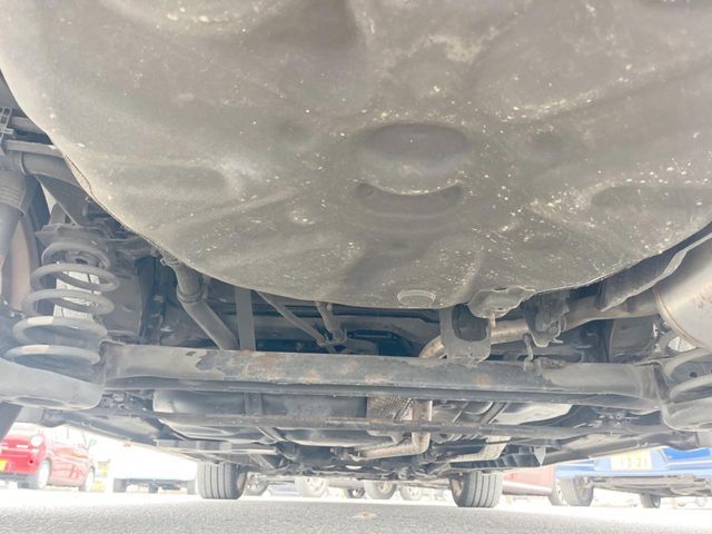 TOYOTA PRIUS ALPHA 2016 Image 31