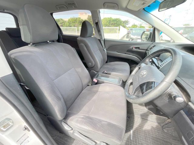 TOYOTA ESTIMA 2013 Image 31