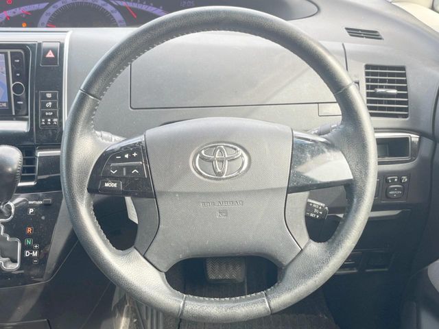 TOYOTA ESTIMA 2013 Image 31