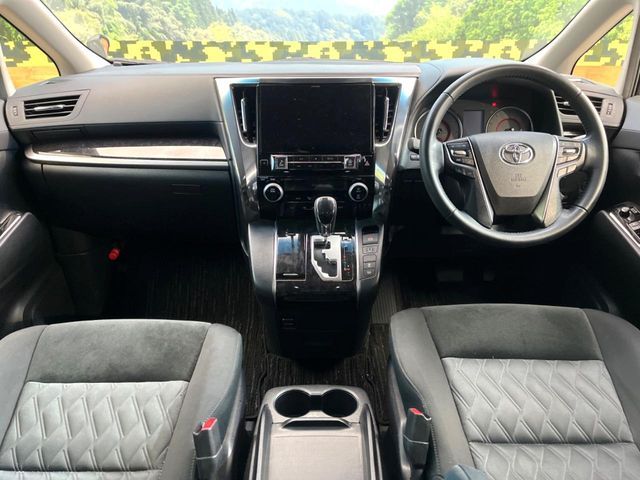 TOYOTA ALPHARD 2019 Image 31