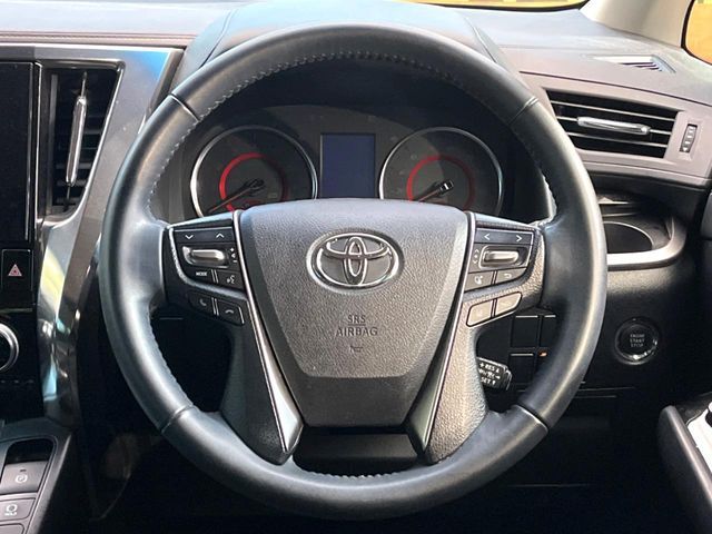 TOYOTA ALPHARD 2019 Image 31
