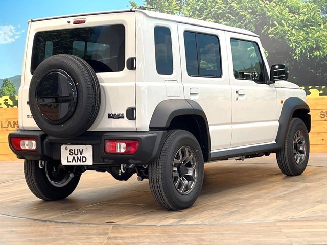 SUZUKI JIMNY NOMADE 2025 Image 31