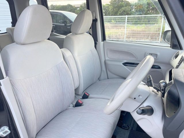 MITSUBISHI EK SPACE 2015 Image 31