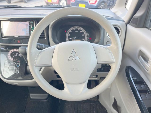 MITSUBISHI EK SPACE 2015 Image 31