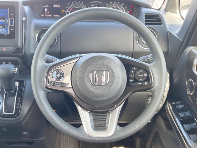 HONDA N BOX CUSTOM 2020 Image 31