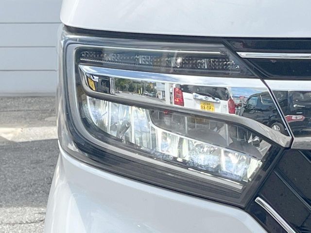 HONDA N BOX CUSTOM 2020 Image 31