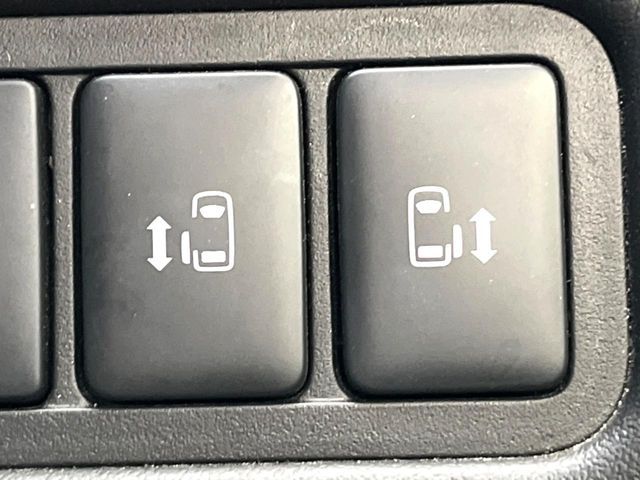 MITSUBISHI DELICA D:5 4WD 2024 Image 31