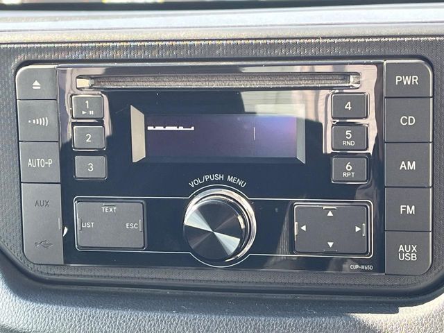 DAIHATSU MOVE CUSTOM 2015 Image 31