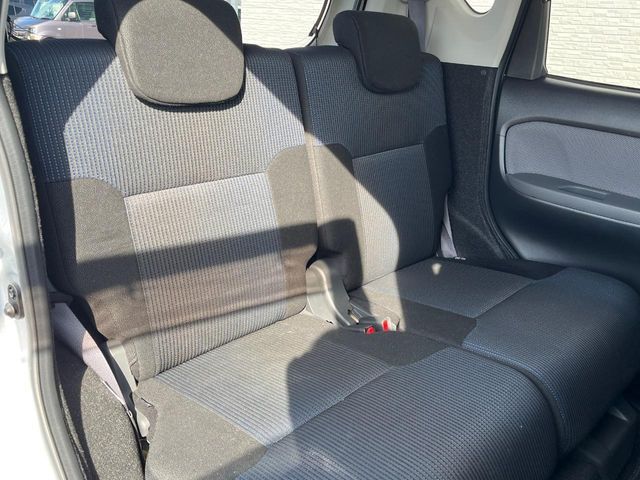 DAIHATSU MOVE CUSTOM 2015 Image 31