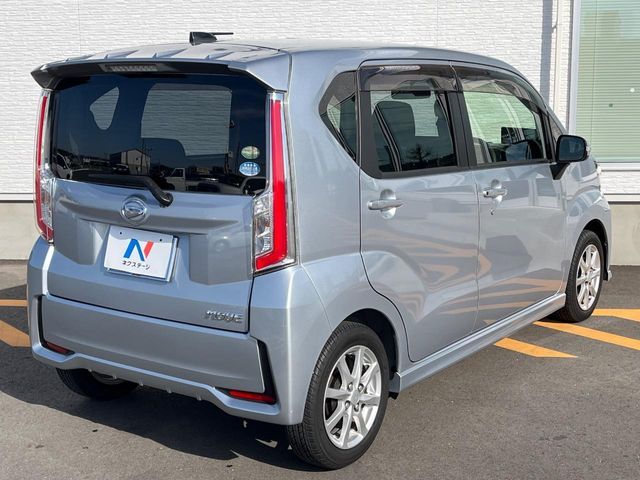 DAIHATSU MOVE CUSTOM 2015 Image 31