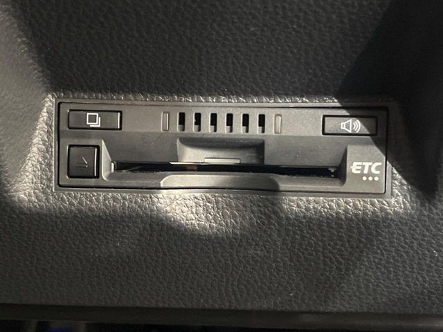 TOYOTA YARIS CROSS HYBRID 2023 Image 31