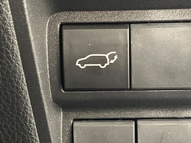 TOYOTA YARIS CROSS HYBRID 2023 Image 31