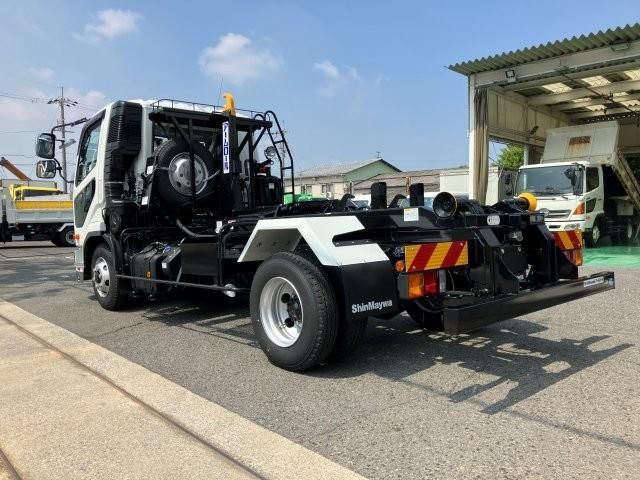 MITSUBISHI FUSOU FIGHTER 2025 Image 31