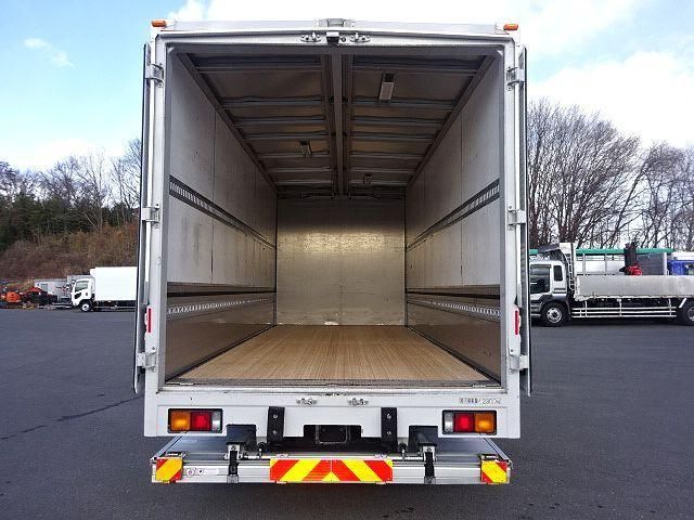 MITSUBISHI FUSOU FIGHTER 2020 Image 31