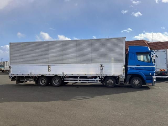 MITSUBISHI FUSOU SUPER GREAT 2017 Image 31