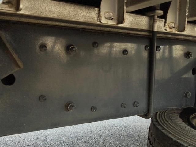 MITSUBISHI FUSOU SUPER GREAT 2017 Image 31