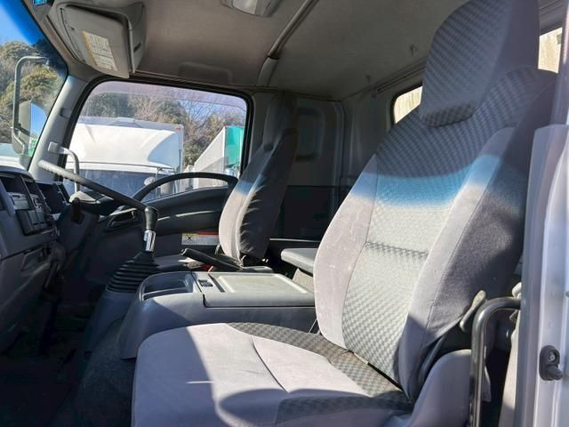 ISUZU FORWARD 2015 Image 31