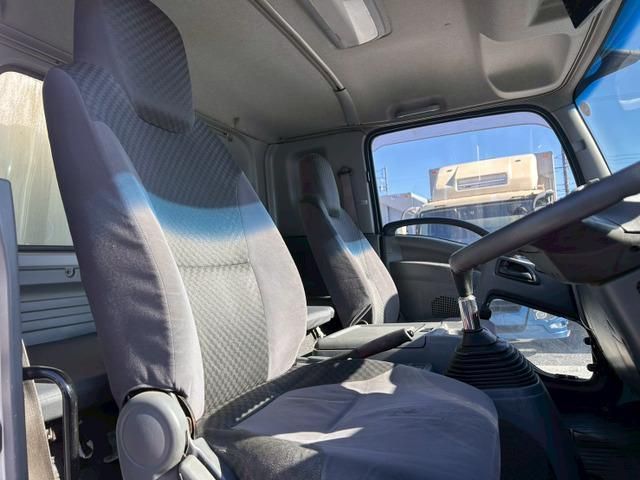 ISUZU FORWARD 2015 Image 31