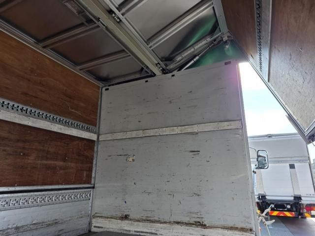 MITSUBISHI FUSOU FIGHTER 2013 Image 31