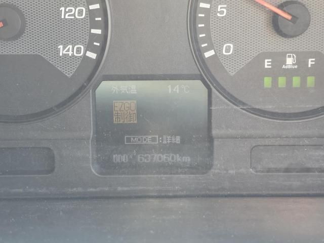 MITSUBISHI FUSOU FIGHTER 2013 Image 31