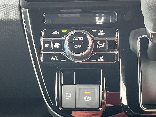 DAIHATSU TANTO CUSTOM 2025 Image 31