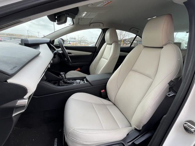 MAZDA 3 SEDAN 2021 Image 31