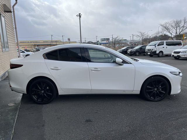 MAZDA 3 SEDAN 2021 Image 31