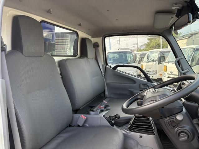 TOYOTA DYNA 2025 Image 31