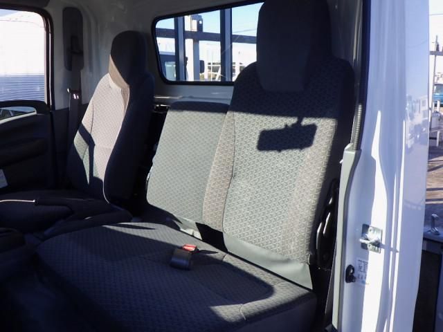 ISUZU ELF 2020 Image 31